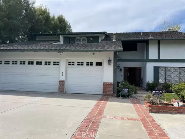 Encino, CA 91316,4929 Louise Avenue