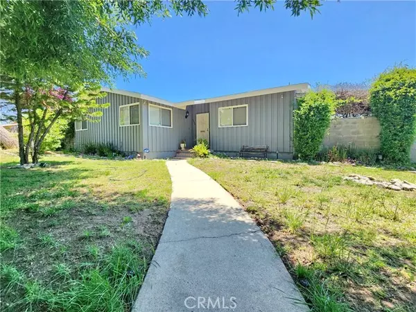 16254 Calahan Street, North Hills, CA 91343