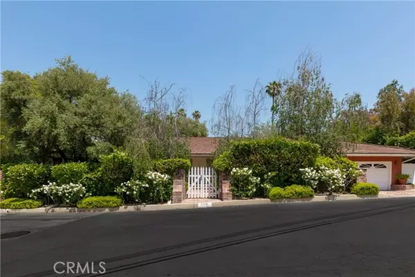 4310 Bonavita Drive, Encino, CA 91436