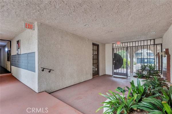 Encino, CA 91316,5334 Lindley Avenue #116