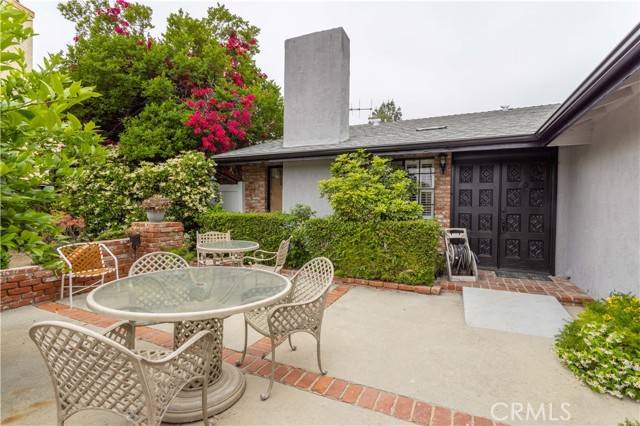 9305 Hanna Avenue, Chatsworth, CA 91311