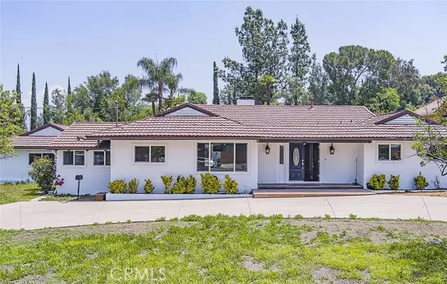 5316 Vanalden Avenue, Tarzana, CA 91356