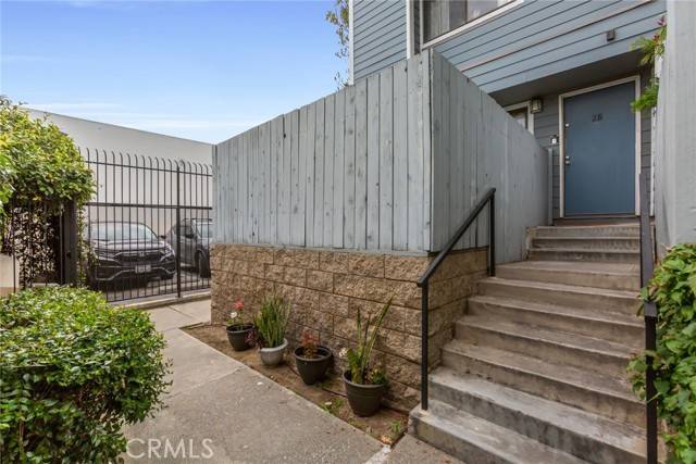 15113 Saticoy Street #28, Van Nuys, CA 91405