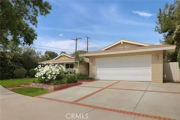 8132 Royer Avenue, West Hills, CA 91304