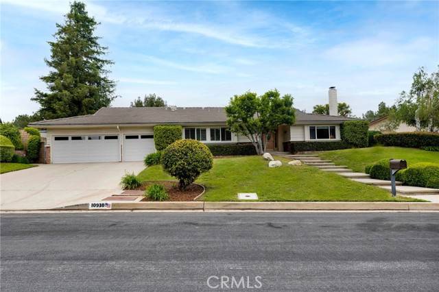 10930 Belmar Avenue, Northridge, CA 91326