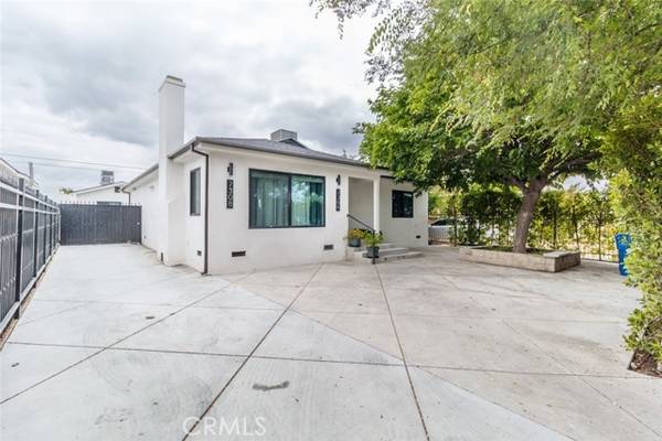 7306 Farmdale Avenue, North Hollywood, CA 91605