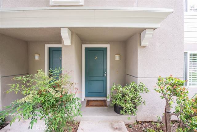 10230 Zelzah Avenue #2, Northridge, CA 91325