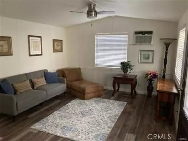 Van Nuys, CA 91311,7800 Balboa