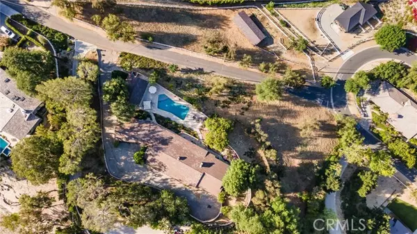 24130 Lupin Hill Road, Hidden Hills, CA 91302