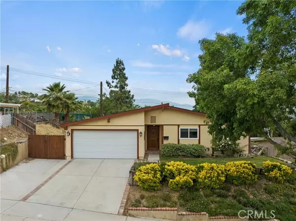 Canyon Country, CA 91351,18634 Bainbury Street