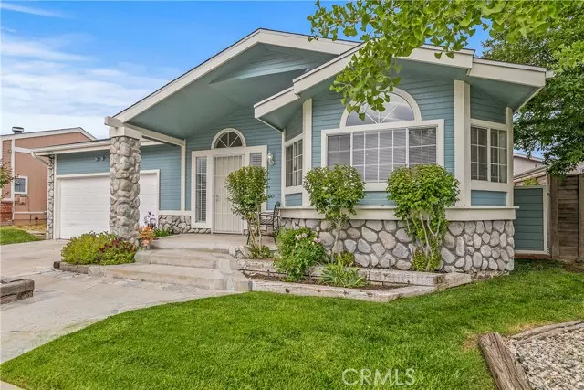 Canyon Country, CA 91351,27814 Sunrise Lane