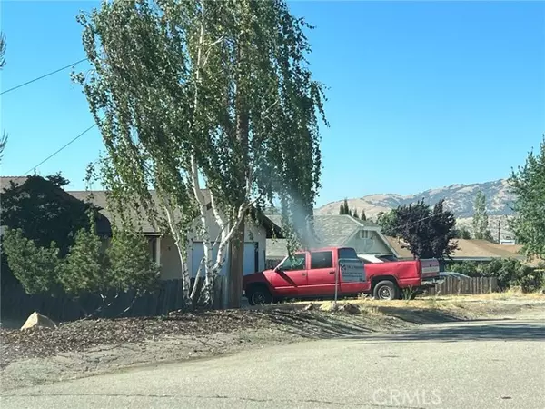 21561 San Lucas Drive, Tehachapi, CA 93561