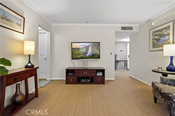 4501 Cedros Avenue #336, Sherman Oaks, CA 91403