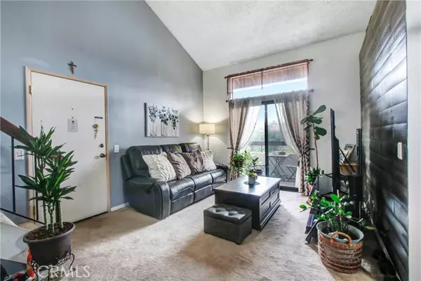 Canyon Country, CA 91387,28015 Sarabande Lane #1304