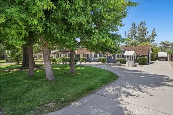 Sherwood Forest, CA 91325,8843 Newcastle Avenue