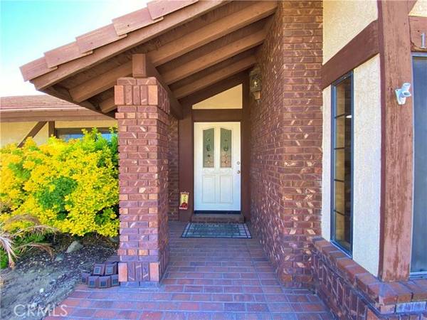 11487 Mountain Road, Pinon Hills, CA 92372