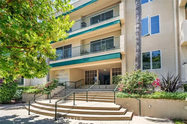 4501 Cedros Avenue #121, Sherman Oaks, CA 91403