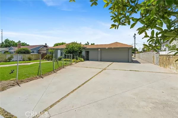 Arleta, CA 91331,13555 Osborne Street