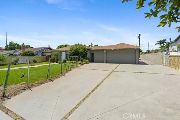 Arleta, CA 91331,13555 Osborne Street