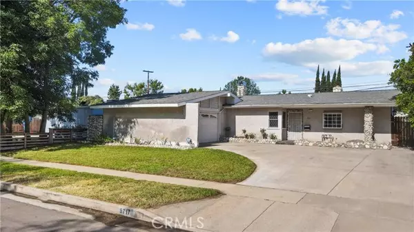 9717 Oso Avenue, Chatsworth, CA 91311