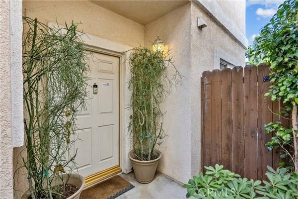 20230 Keswick Street #3, Winnetka, CA 91306