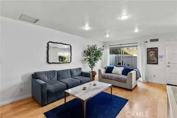 Sherman Oaks, CA 91403,4558 Willis Avenue #125