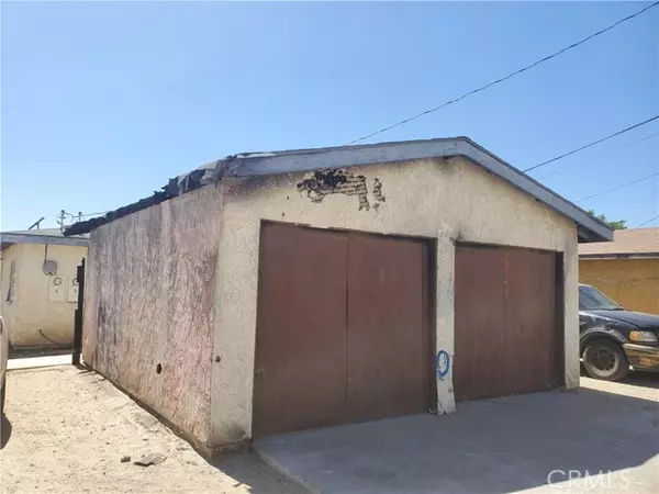 Rosamond, CA 93560,2524 Diamond Street