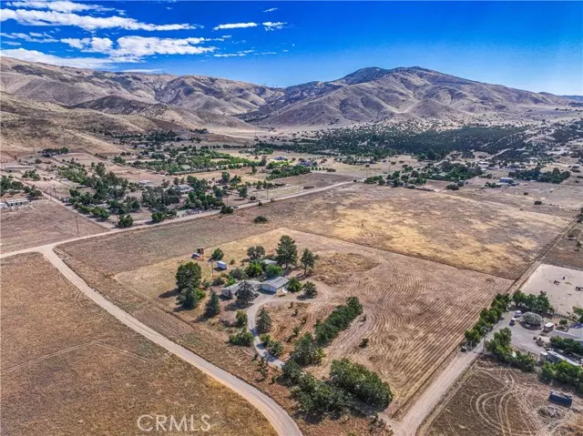 8845 Clayvale Road, Agua Dulce, CA 91390