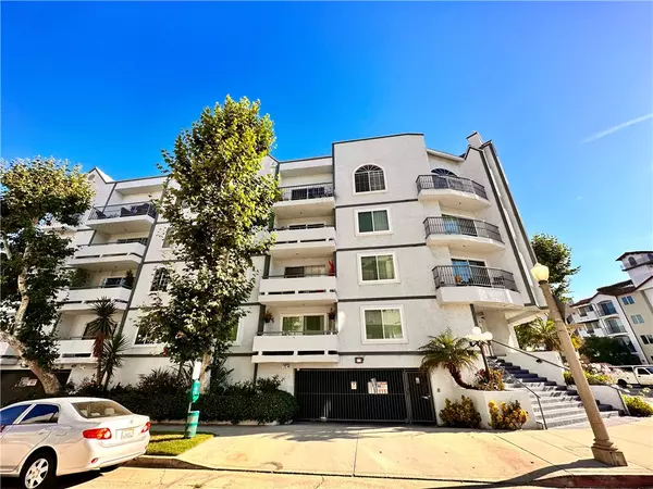 4401 Sepulveda Boulevard #207, Sherman Oaks, CA 91403