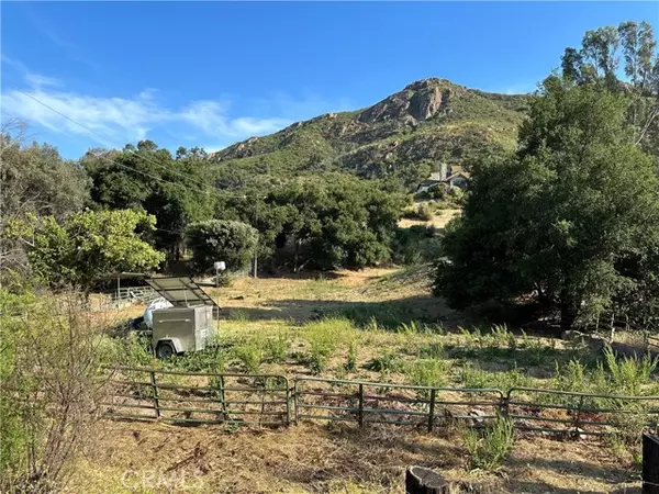 Agoura, CA 91301,30100 Mulholland