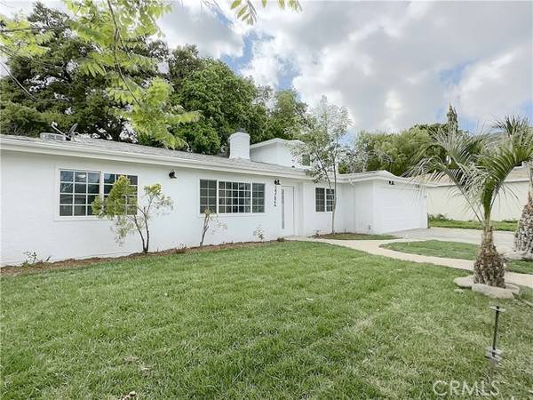 23424 Happy Valley Drive, Newhall, CA 91321