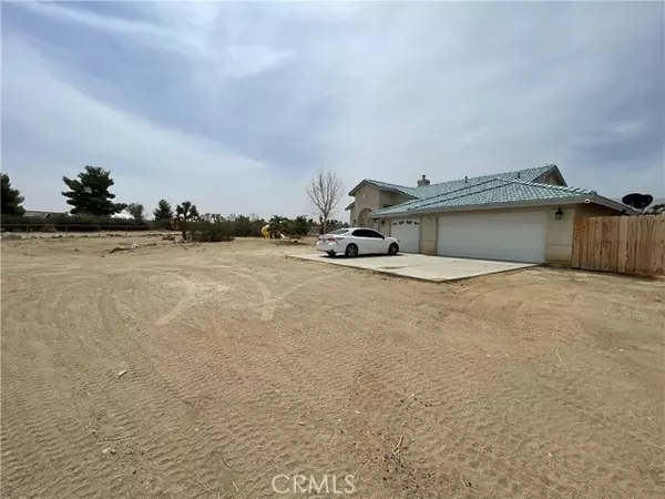 Pinon Hills, CA 92372,11124 Pine Tree Road