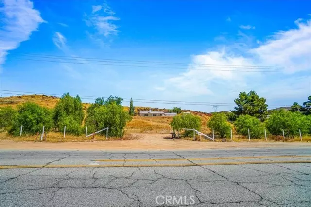 10517 Sierra, Agua Dulce, CA 91390