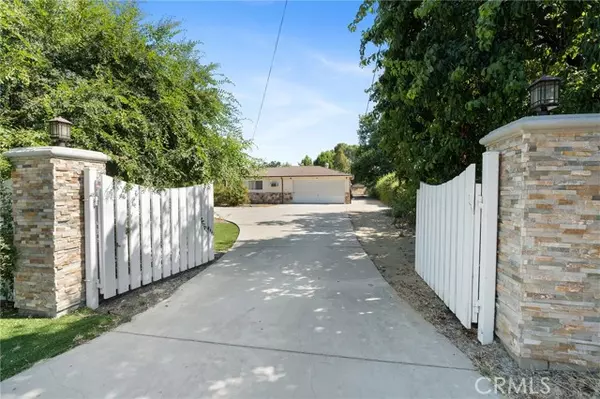 Woodland Hills, CA 91367,22932 Califa Street