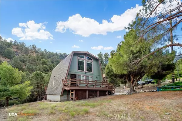 2116 Glacier Drive, Pine Mountain Club, CA 93222