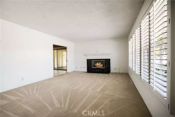 Sherman Oaks, CA 91403,15974 Tobin Way