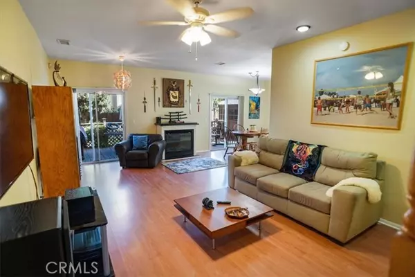 North Hills, CA 91343,9300 Burnet Avenue #122