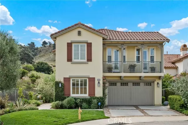 4694 Luna Court, Calabasas, CA 91302