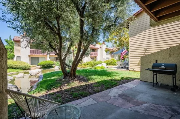 Woodland Hills, CA 91367,5720 Owensmouth Avenue #135