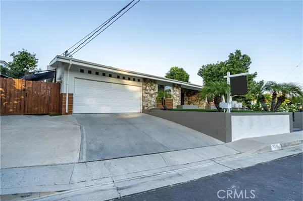 5714 El Canon Avenue, Woodland Hills, CA 91367