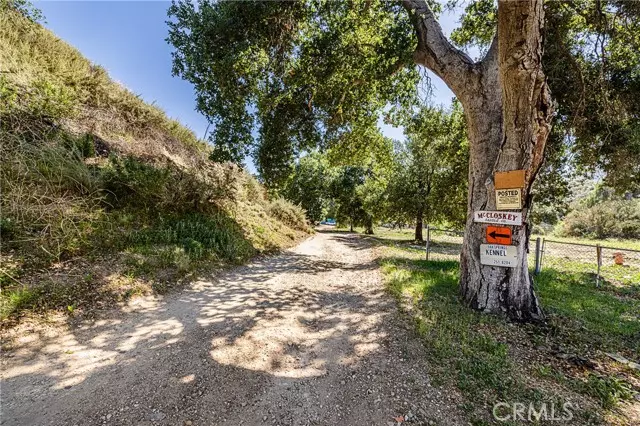 Canyon Country, CA 91387,27550 Oak Spring Canyon Road