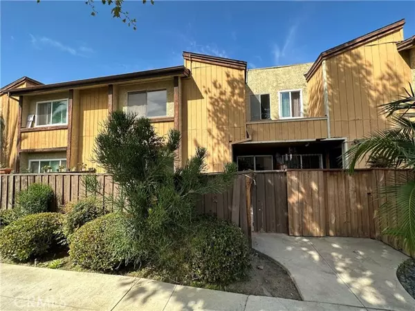 8435 Burnet Avenue #302, North Hills, CA 91343