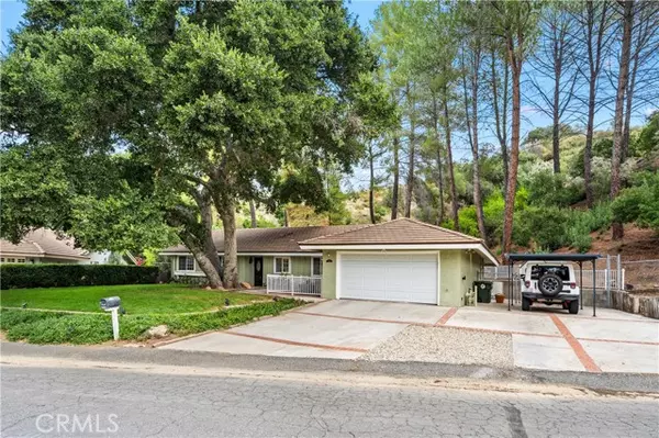 Canyon Country, CA 91387,15737 Beaver Run Road