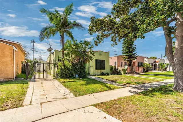 624 W 102nd Street, Los Angeles, CA 90044