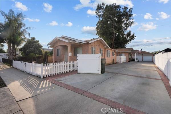 San Fernando, CA 91340,423 Harps Street