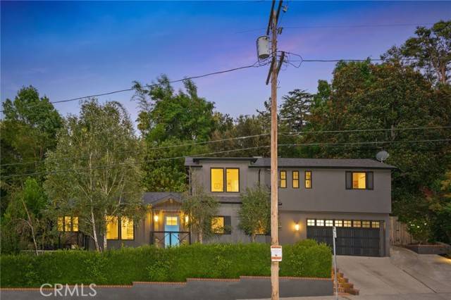 3900 Berry Drive, Studio City, CA 91604