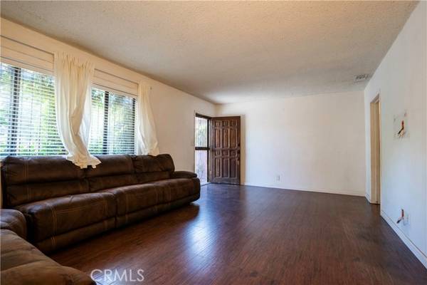 Sunland, CA 91040,10781 Big Bend Avenue