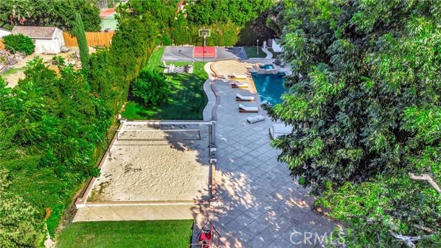 6050 Corbin Avenue, Tarzana, CA 91356