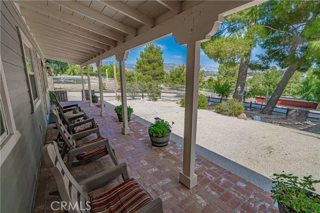 34323 Agua Dulce Canyon Road, Agua Dulce, CA 91390