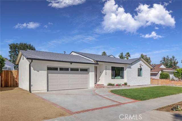 11753 Collins Street, Valley Village, CA 91607